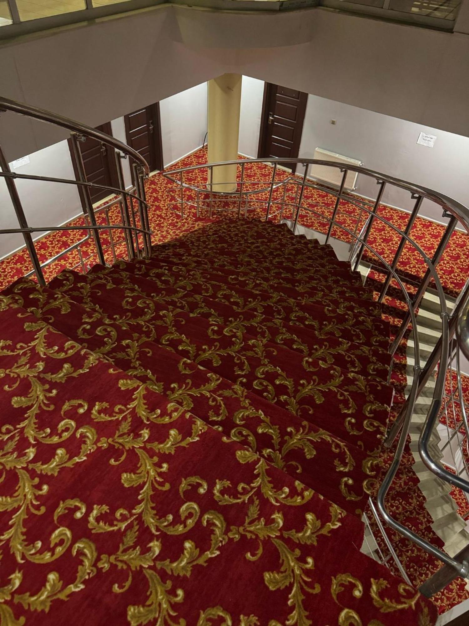 Dimet Park Hotel Van Eksteriør bilde