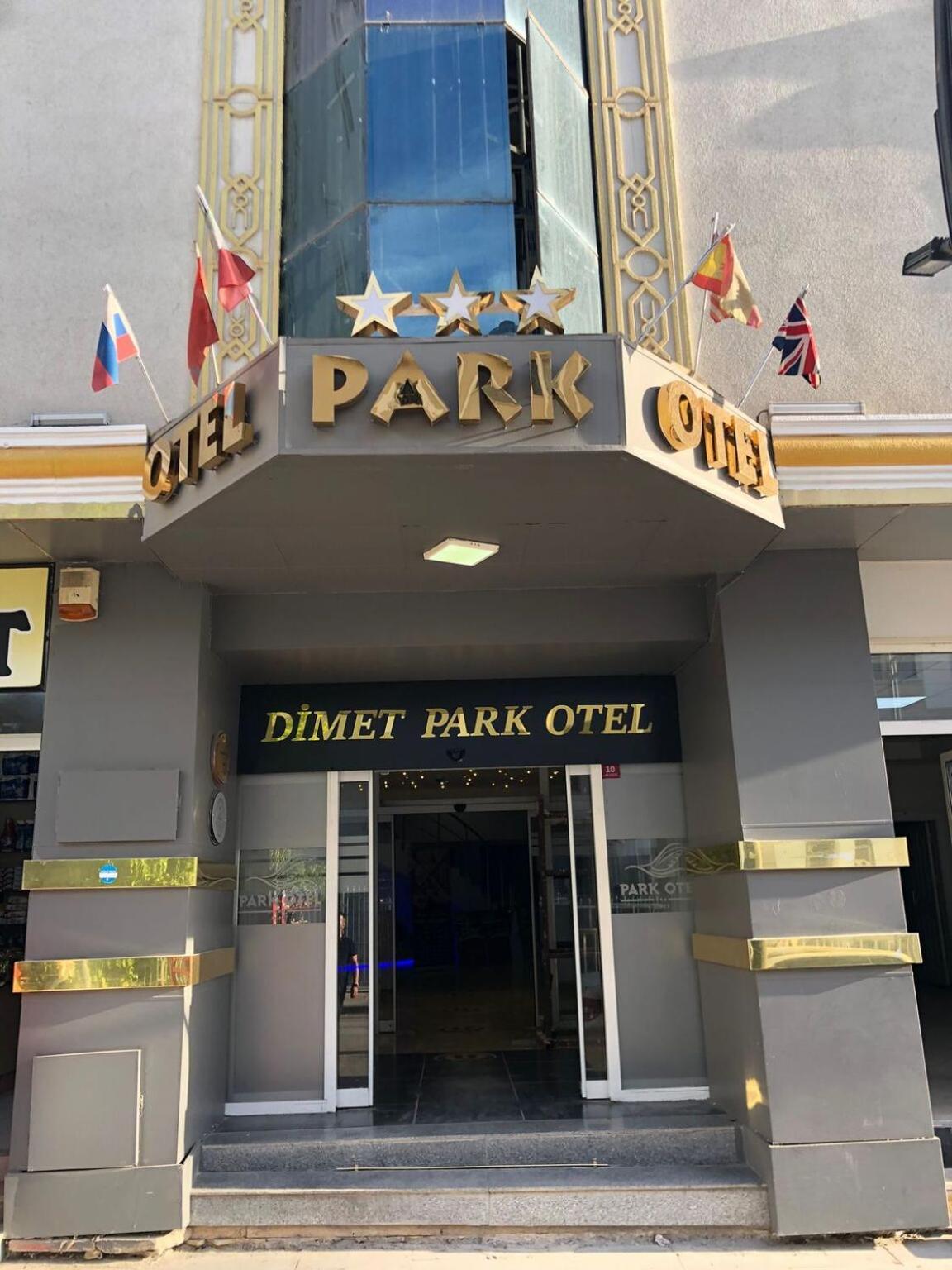 Dimet Park Hotel Van Eksteriør bilde